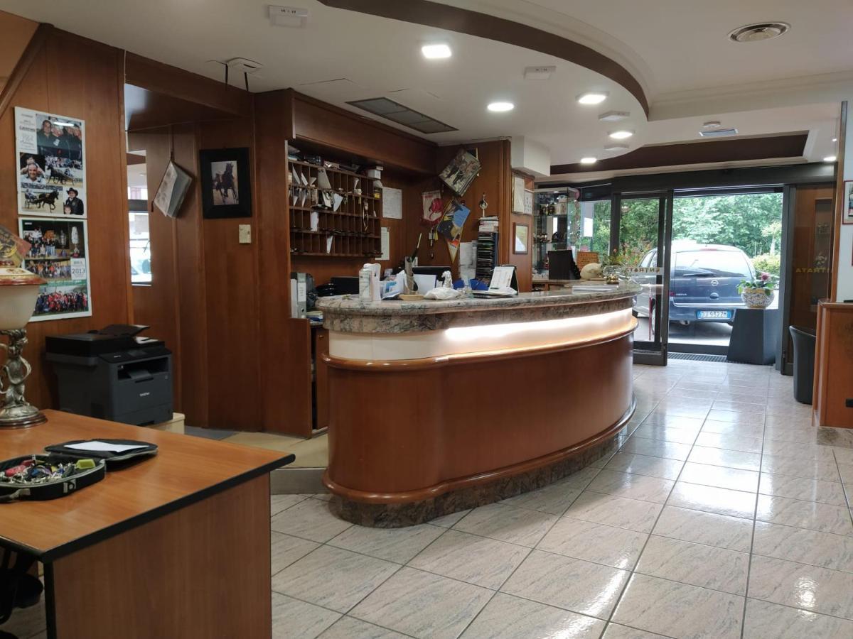 Hotel Residence Memmina Frosinone Zewnętrze zdjęcie