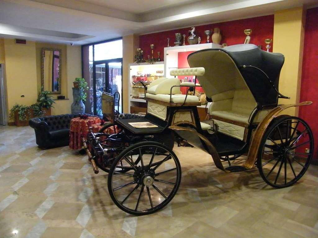Hotel Residence Memmina Frosinone Wnętrze zdjęcie