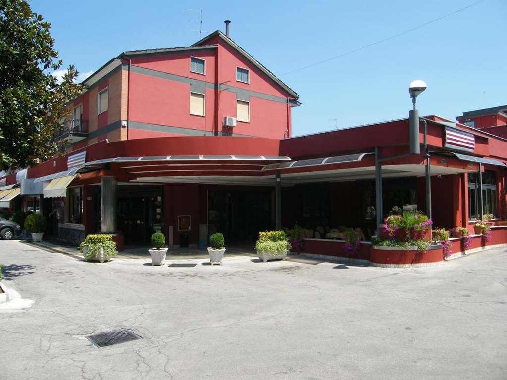 Hotel Residence Memmina Frosinone Zewnętrze zdjęcie